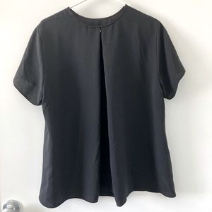 Uniqlo Black Women’s Short-Sleeve Blouse